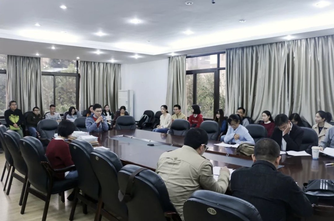 2017-2018年度果冻传媒国家奖学金评审答辩会现场.jpg